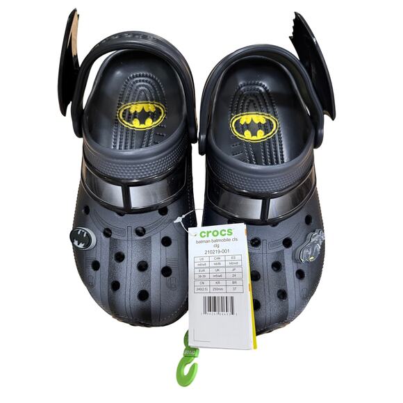 NEW Crocs Batman Batmobile Classic Clog Women’s Black 210219-001 Size 8 - Picture 8 of 10